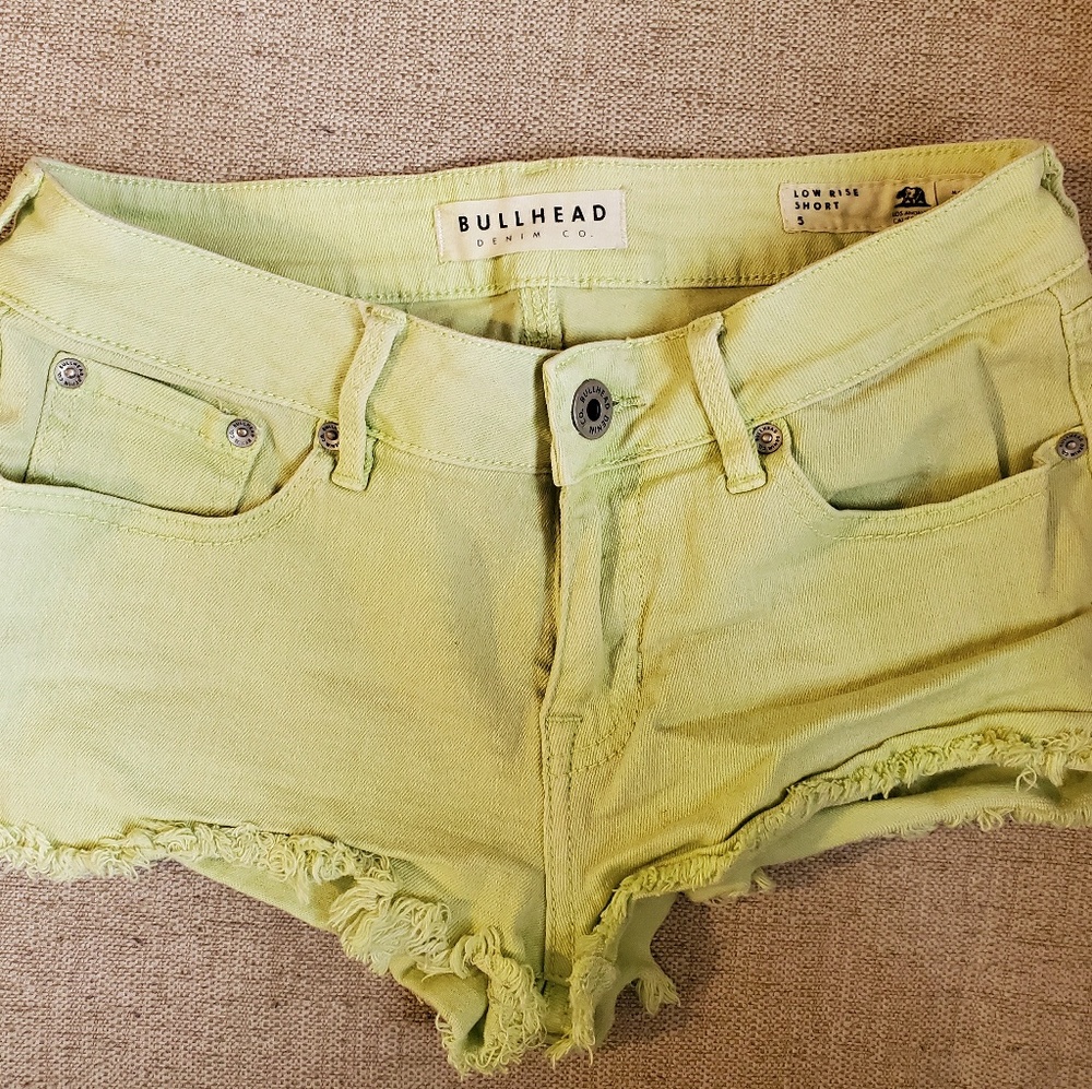 Bullhead Low Rise Shorts